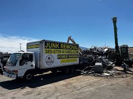 Best Construction Debris Removal  in Oldsmar, FL
